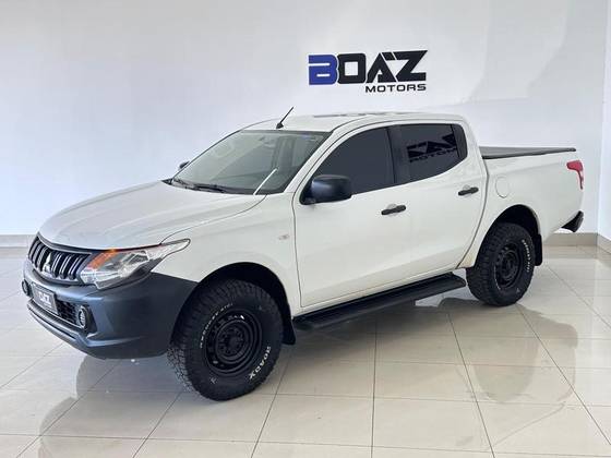 MITSUBISHI L200 TRITON 2.4 16V TURBO DIESEL GL CD 4X4 MANUAL